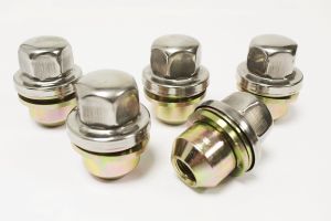 Wheel nut Range Rover P38 & Land Rover Discovery 2 ANR3679