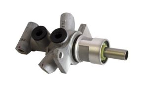 Brake master cylinder Discovery 3 & Range Rover Sport  LR014527