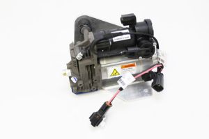 Air suspension pump Land Rover Discovery 3 &4 Range Rover Sport (AMK BRAND)  LR078650AMK 