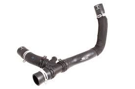 Radiator hose top Defender 2.4 puma Engine PCH503300G