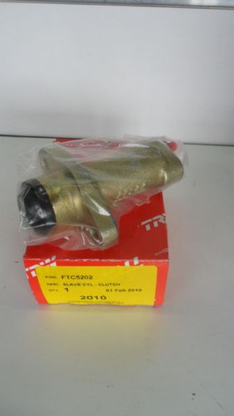 Land Rover Discovery TD5 Clutch Slave Cylinder FTC5202 - Left Side, Manual Transmission-571208