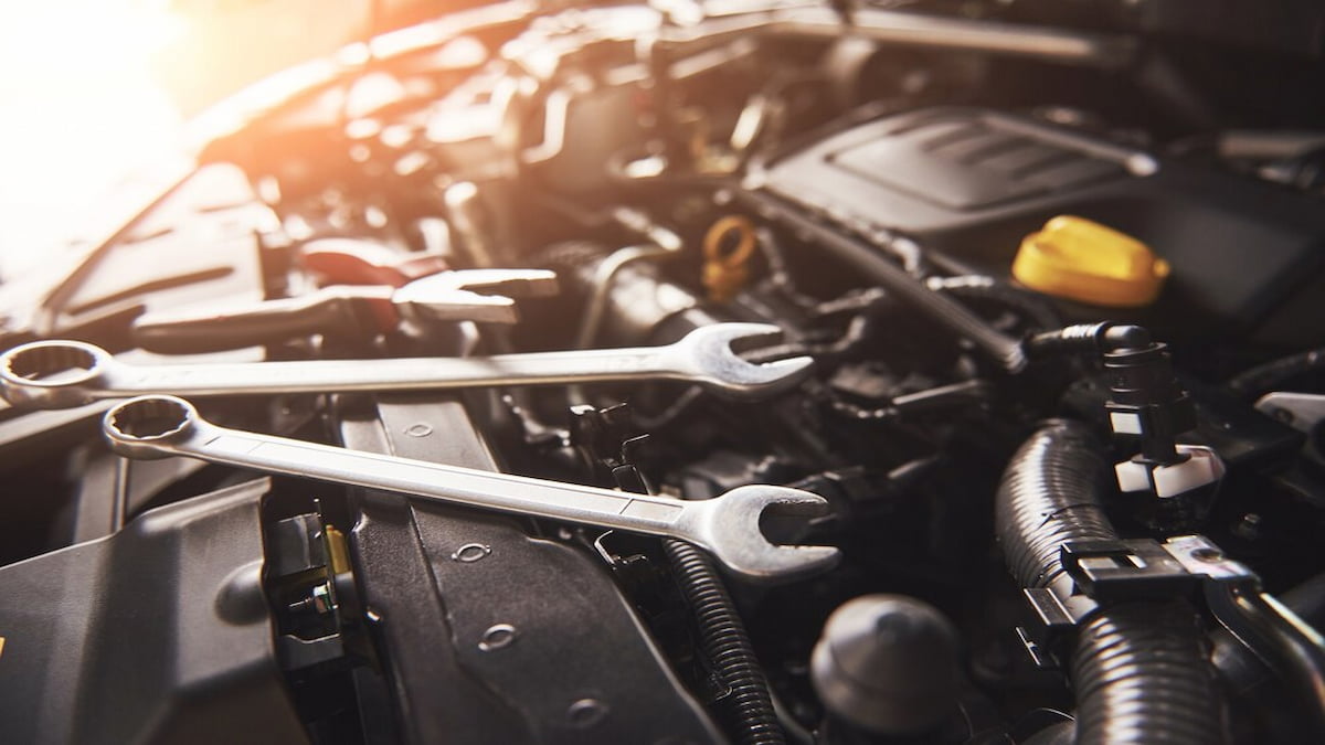 The Ultimate Beginner’s Guide to Land Rover Parts and Accessories 